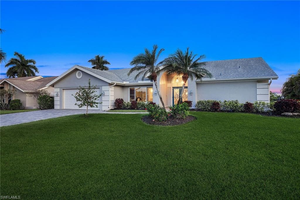 3803 Essex PL-49