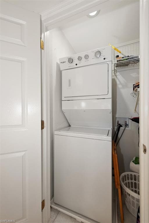 3941 Sabal Springs BLVD-27