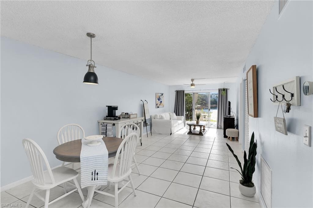 1000 Manatee RD A105-4