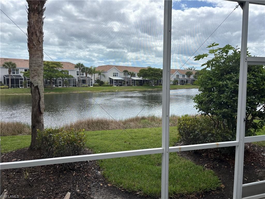 8271 Village Edge CIR 5-1