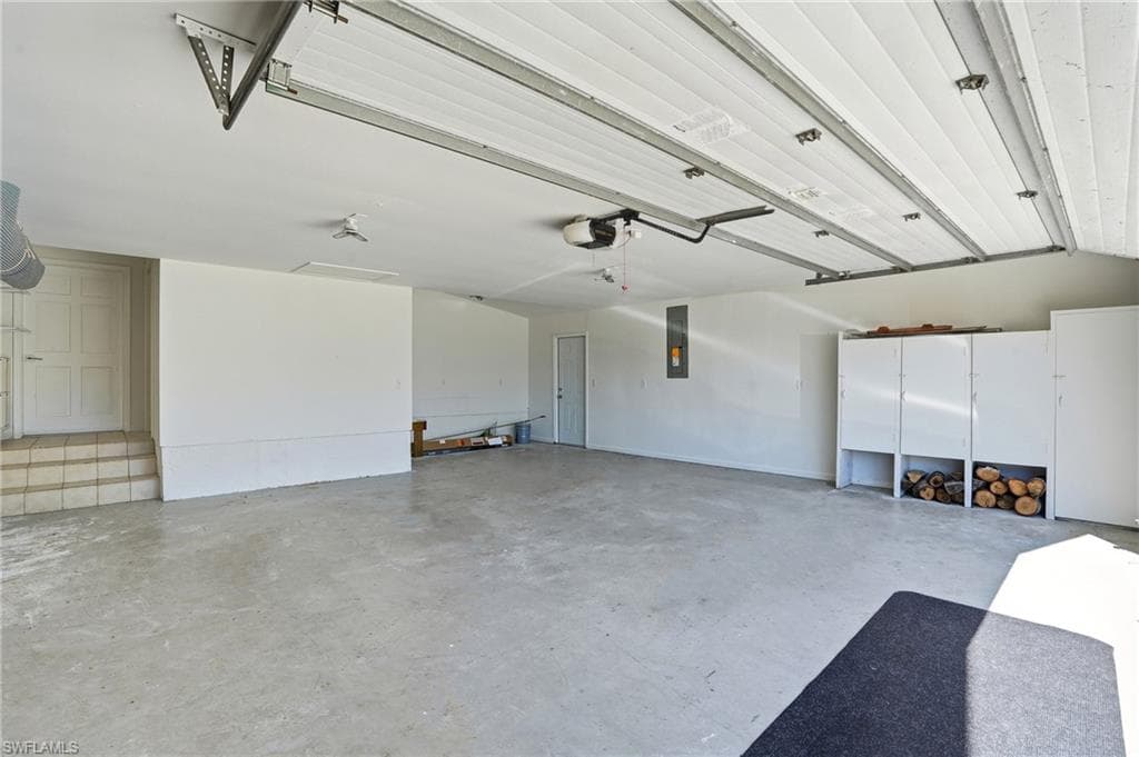 330 Prather DR-37
