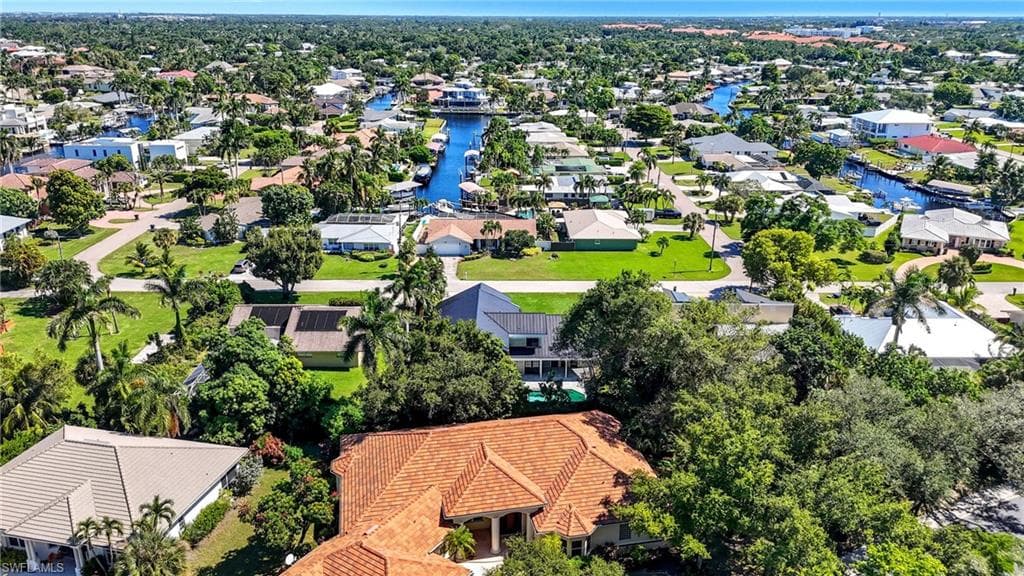 330 Prather DR-44