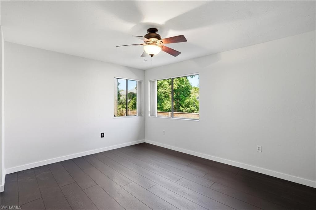 330 Prather DR-18