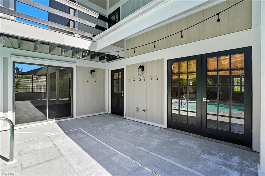 330 Prather DR-38