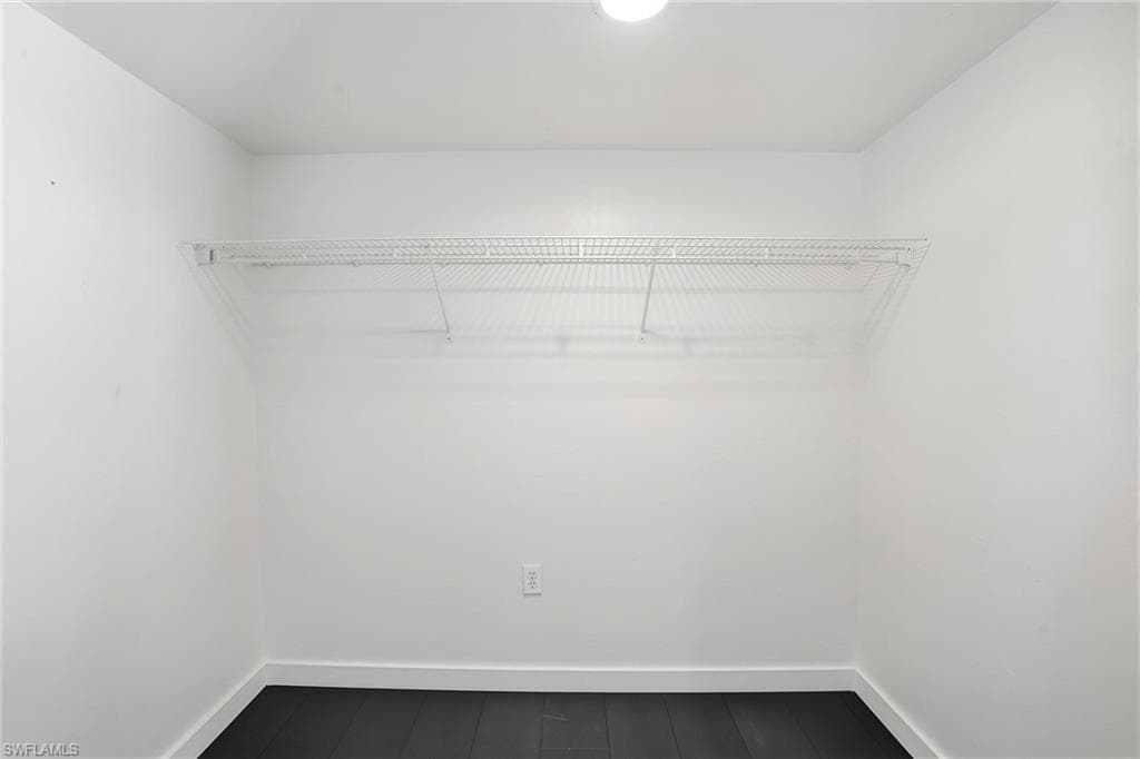 330 Prather DR-24