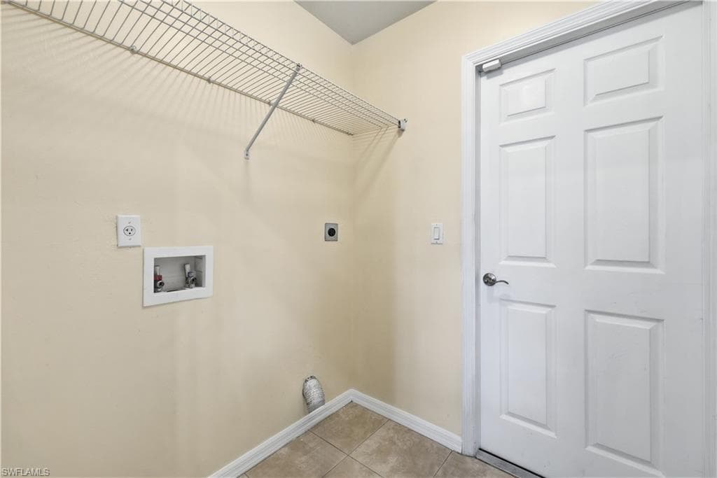 1082 Ridgeway DR-16