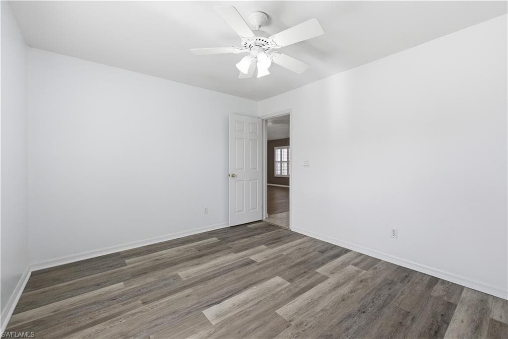 1082 Ridgeway DR-15