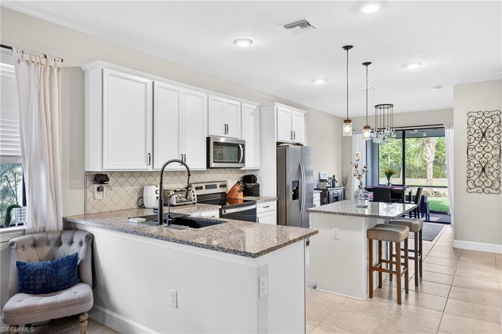 3930 Spotted Eagle WAY-8