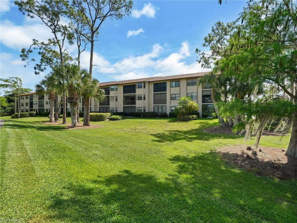7300 Saint Ives WAY 5301-36
