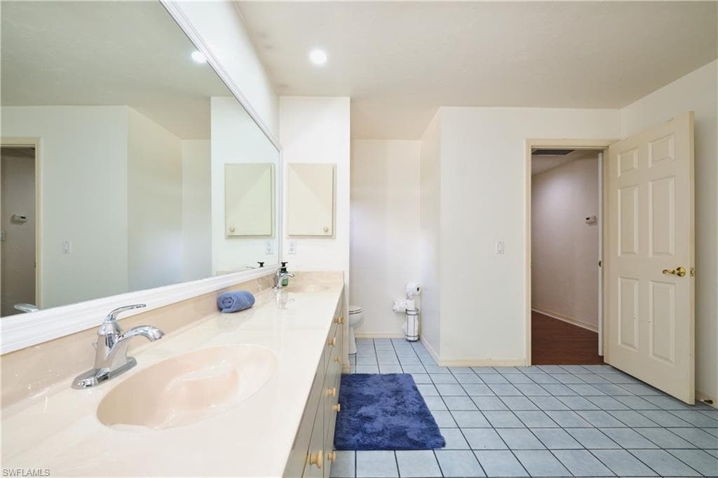 16560 Marc Allen DR-8