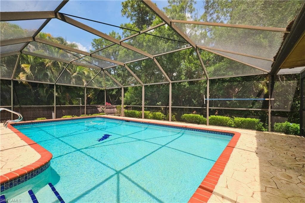 16560 Marc Allen DR-29