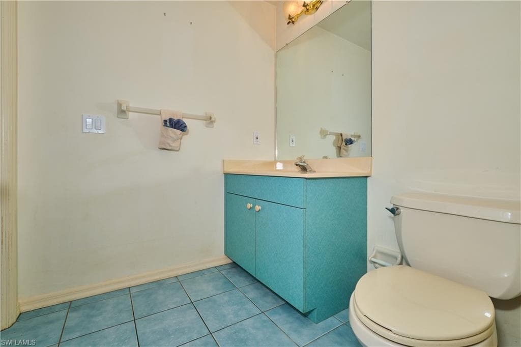 16560 Marc Allen DR-27