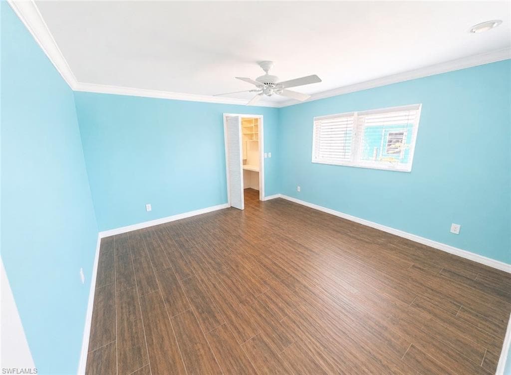 688 Valley DR-32