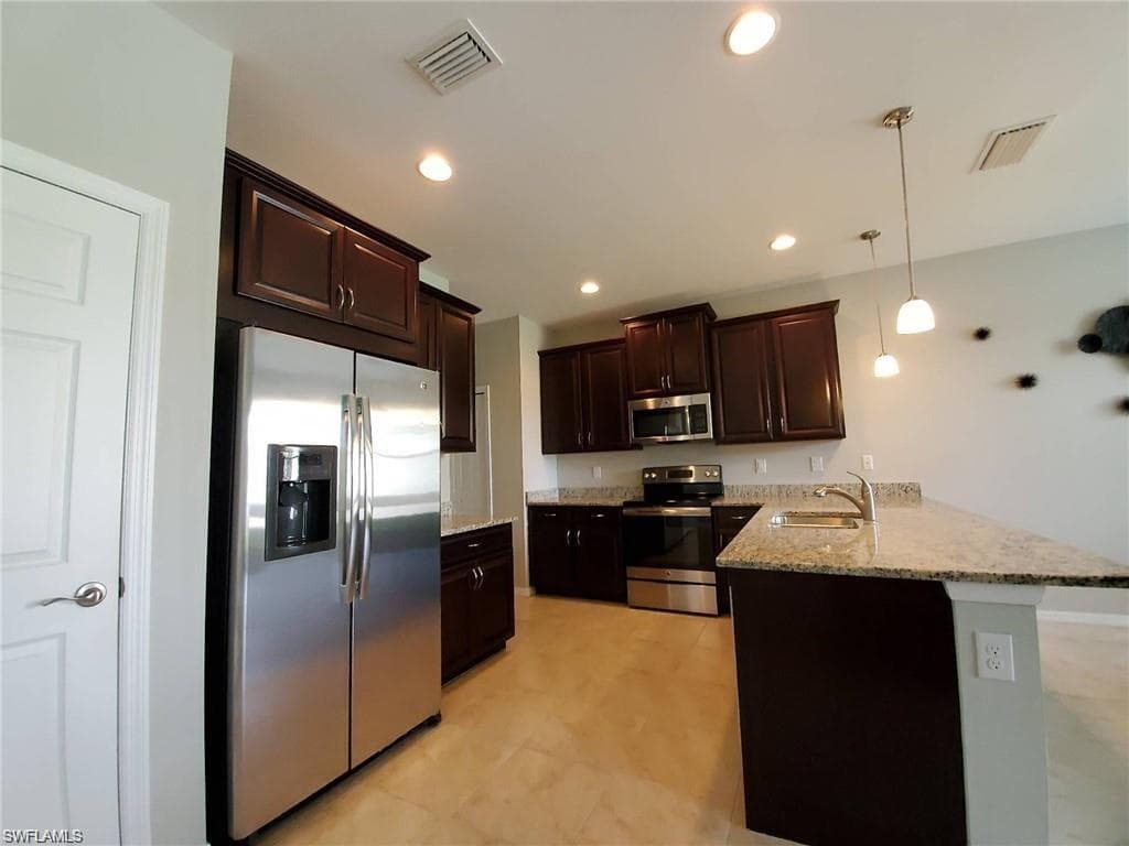 3878 Burrfield ST-5