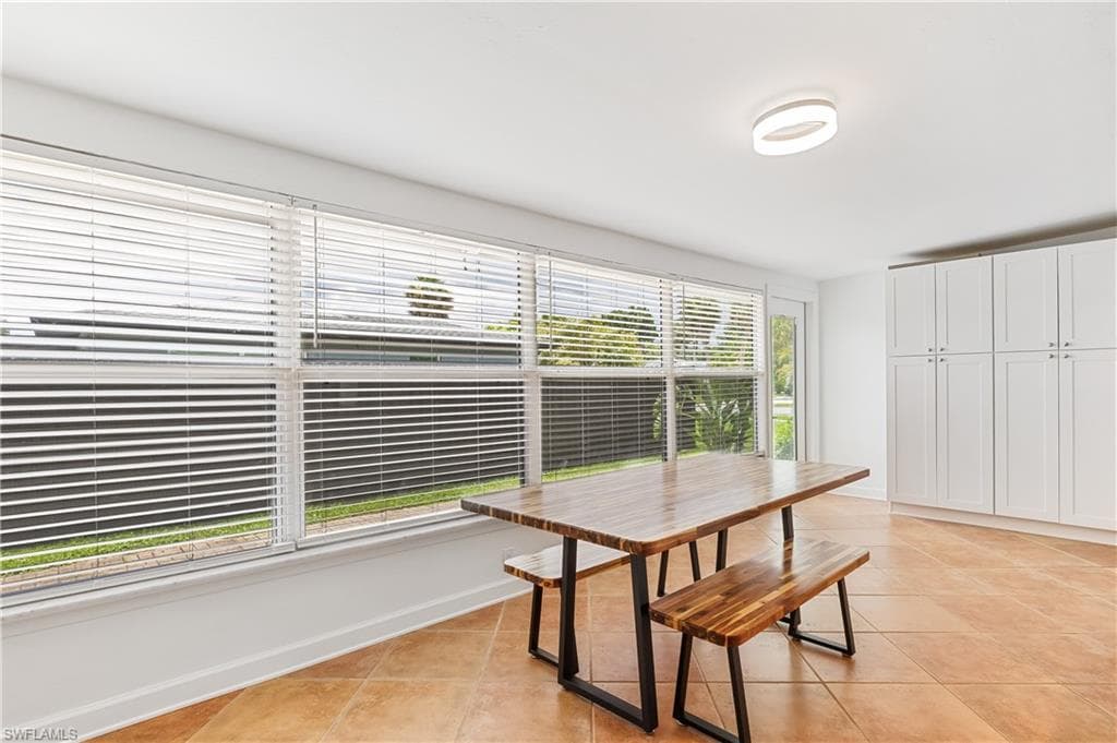 5654 Natoma DR-11