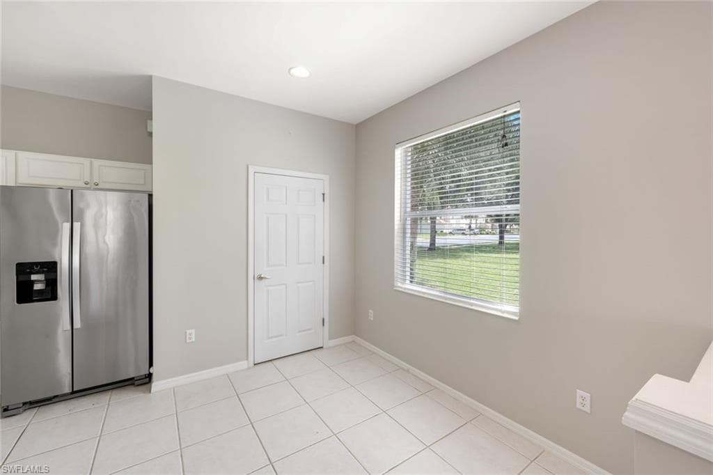 1088 Oxford LN 48-7