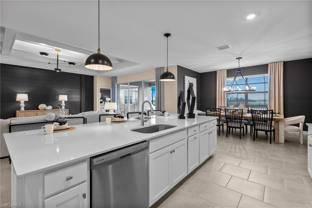 17473 Saddleback LOOP-9