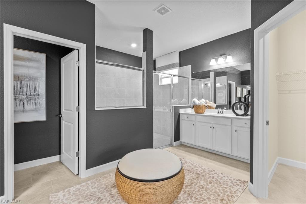 17473 Saddleback LOOP-24