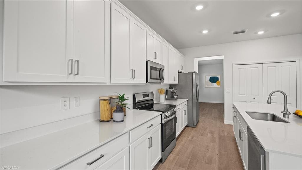 17461 Saddleback LOOP-2