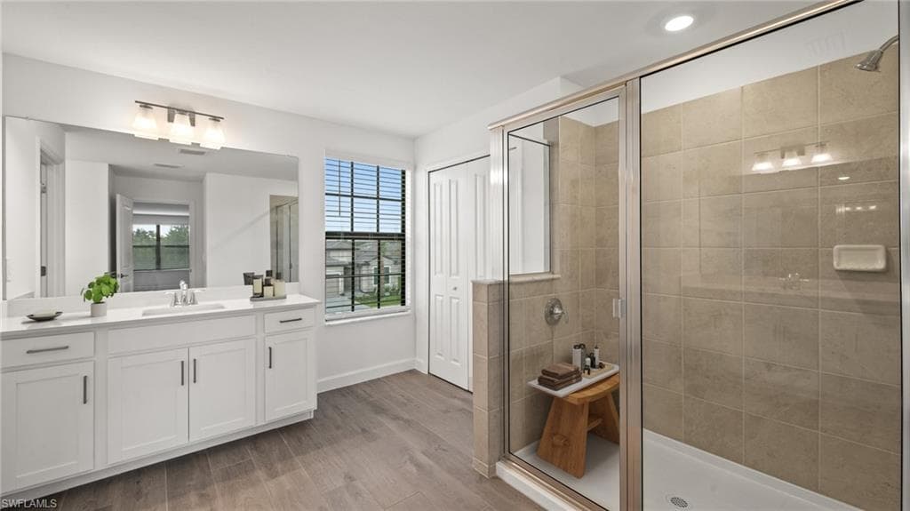 17461 Saddleback LOOP-10