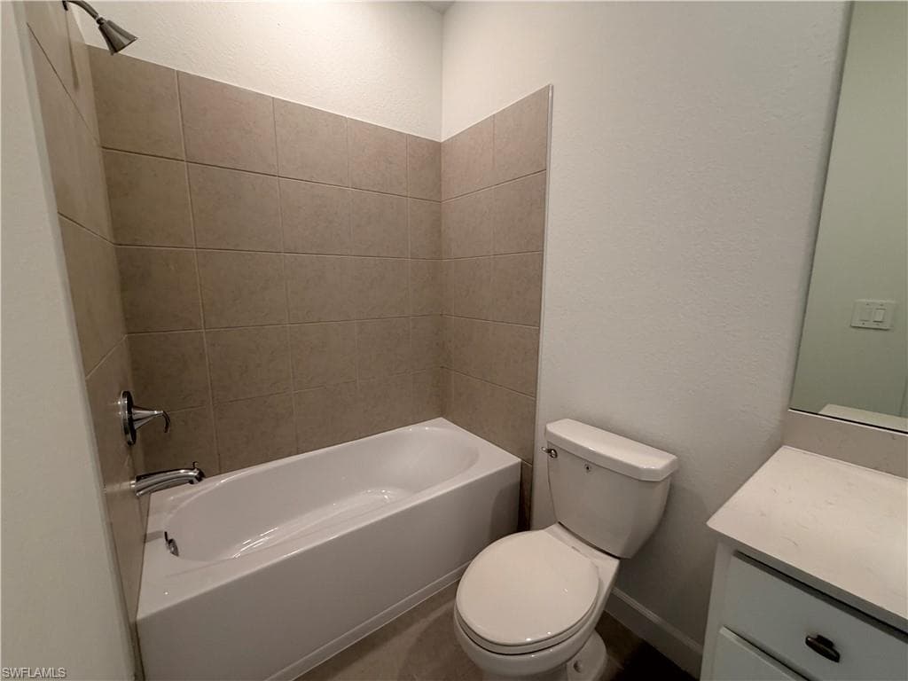 3917 Passion Vine DR-23