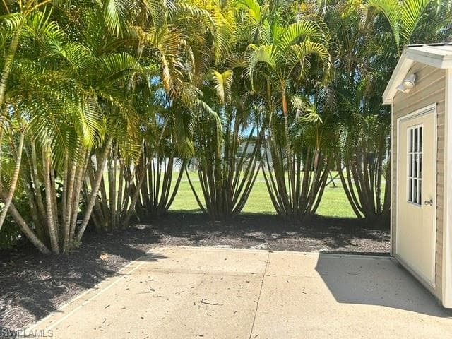 1675 Diamond Lake CIR-7