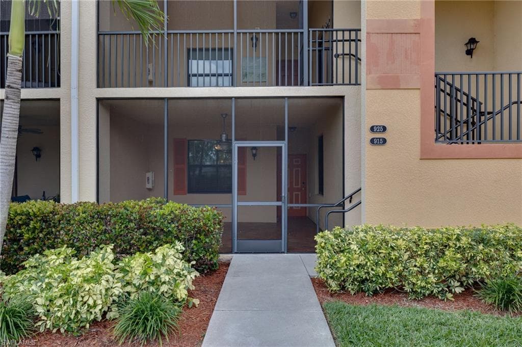 13710 Julias WAY 915-29