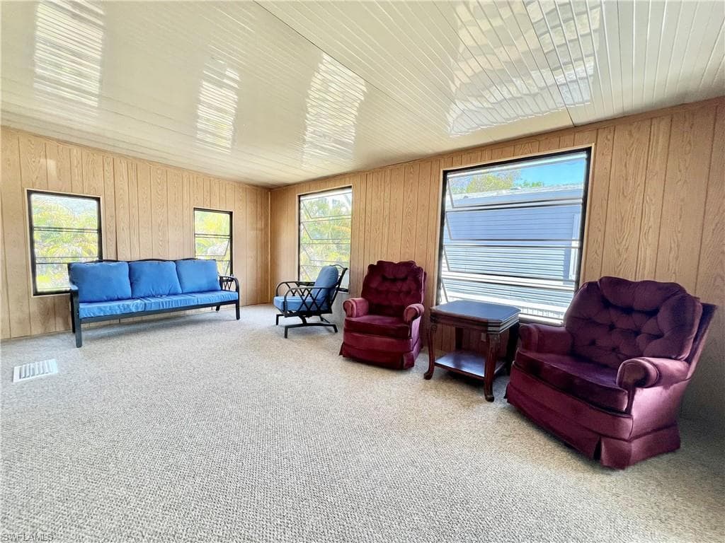 573 Cape Florida LN-24