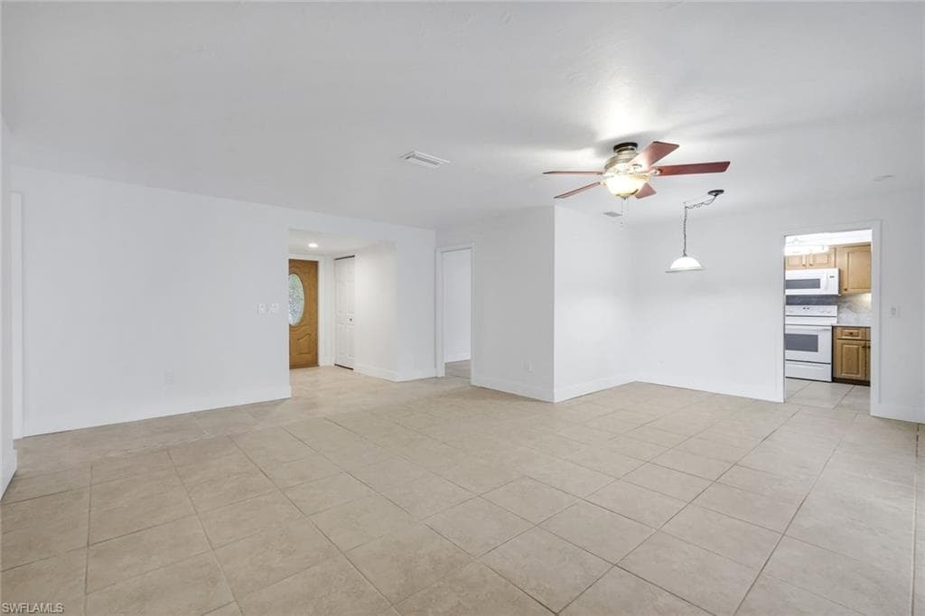6302 Hofstra CT W-5