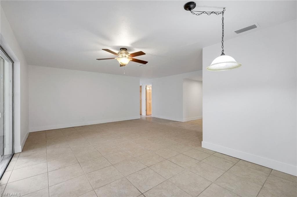 6302 Hofstra CT W-11