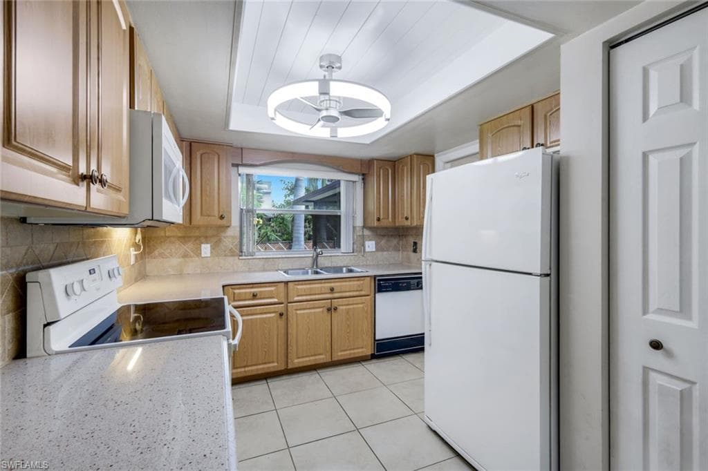 6302 Hofstra CT W-8