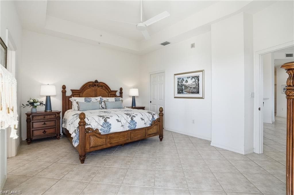 4183 BAY BEACH LN 3P1-22