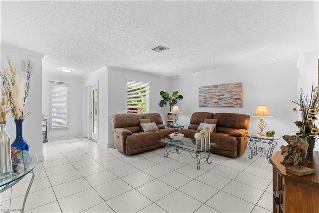 1020 28th AVE N-5
