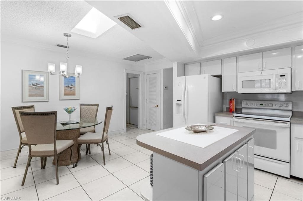 1020 28th AVE N-18