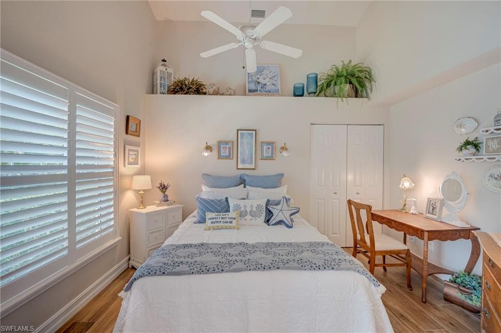 5754 Greenwood CIR 59-23
