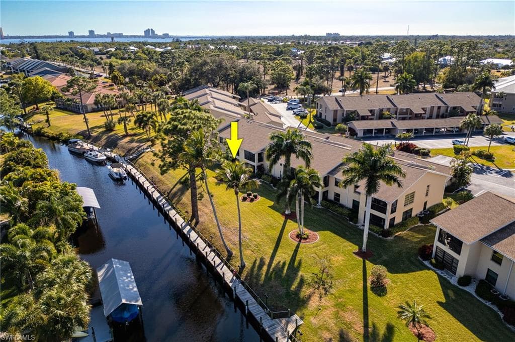 15350 Moonraker CT 305-27