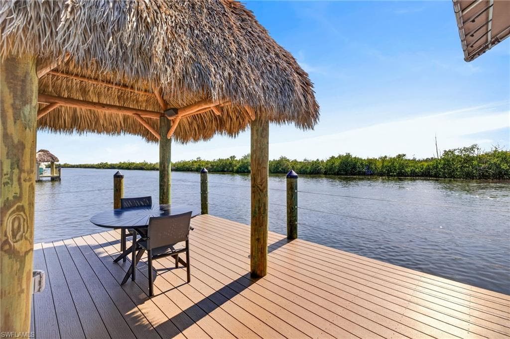 872 W Cape Estates CIR-25