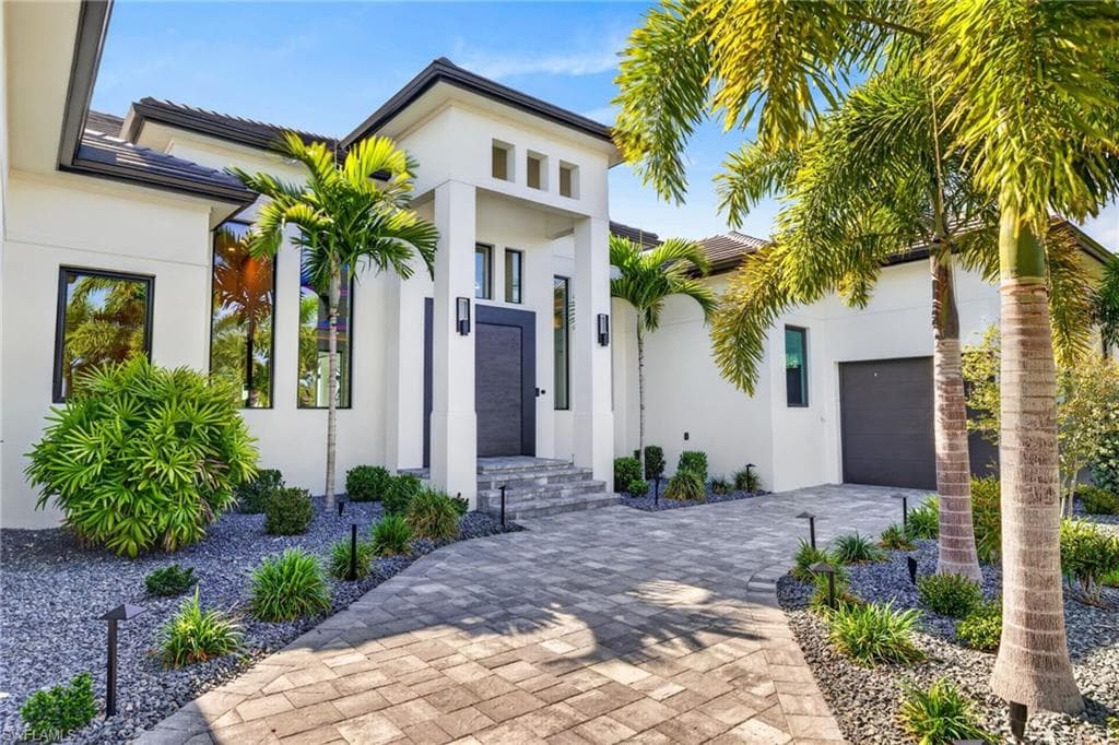 872 W Cape Estates CIR-2