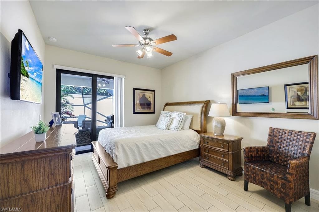 1243 Briarwood CT-11
