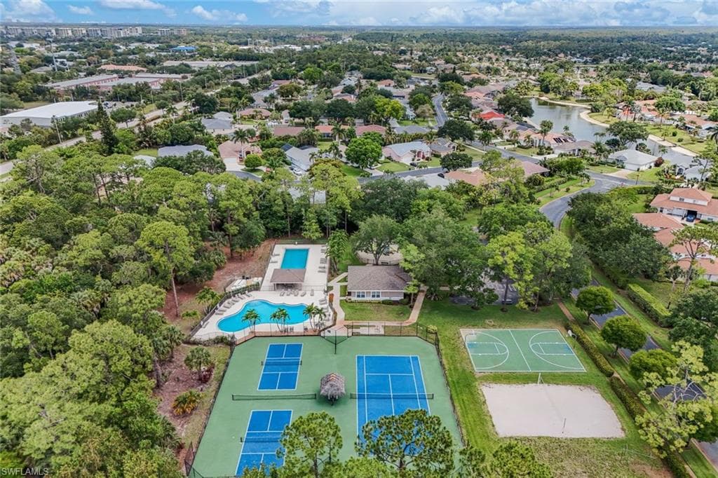 1243 Briarwood CT-17