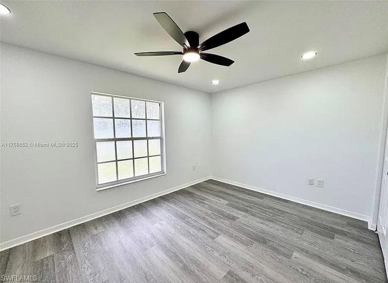 1390 Patricia ST-18