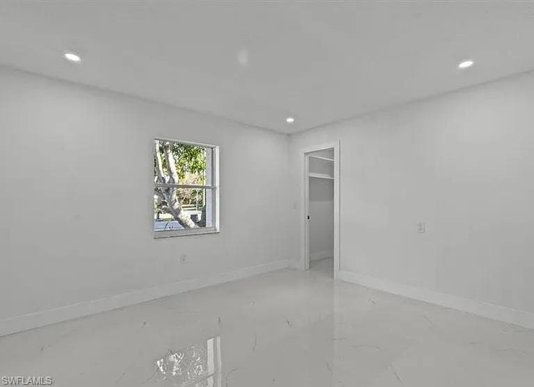 3322 Savage RD-16
