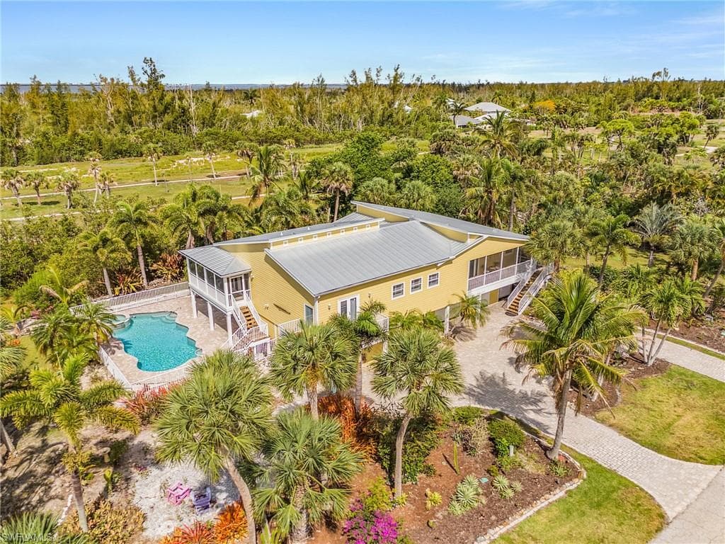 14221 Clubhouse DR-1