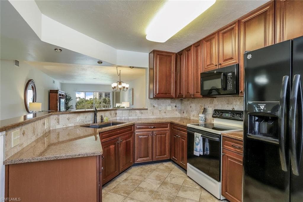 340 Horse Creek DR 305-5