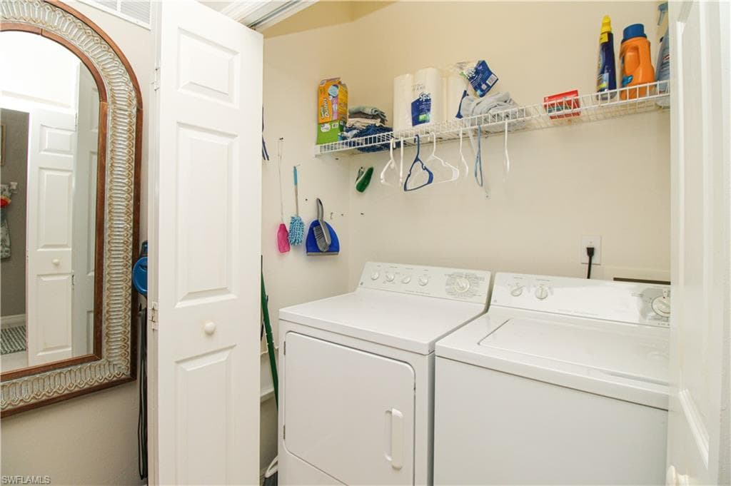 8217 Parkstone PL 102-25
