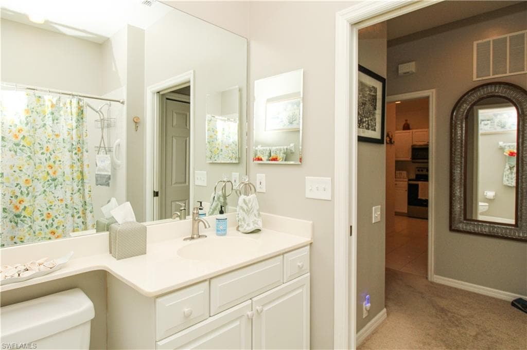 8217 Parkstone PL 102-31