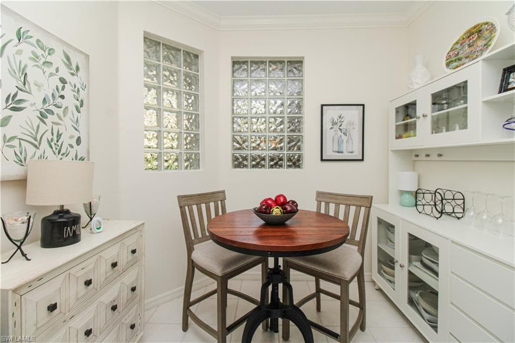 8217 Parkstone PL 102-23