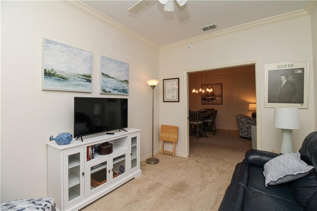 8217 Parkstone PL 102-33