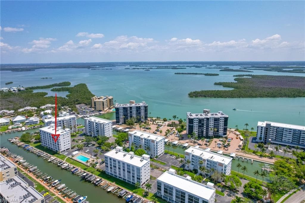 4351 Bay Beach LN 332-26