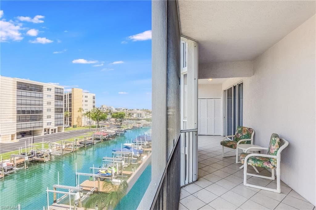 4351 Bay Beach LN 332-21